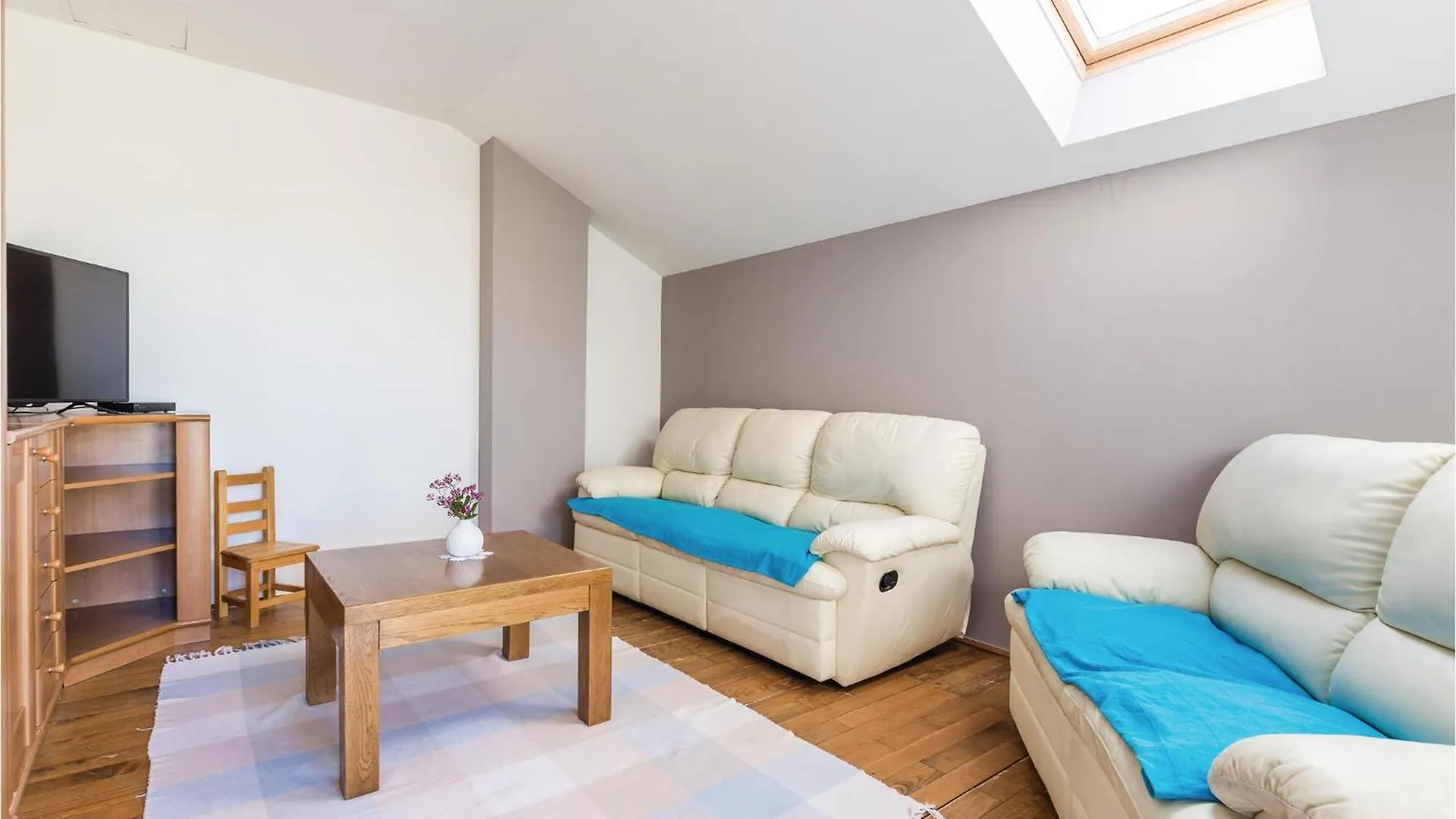 Amazing Apartment In Supetarska Draga With Wifi 0*,